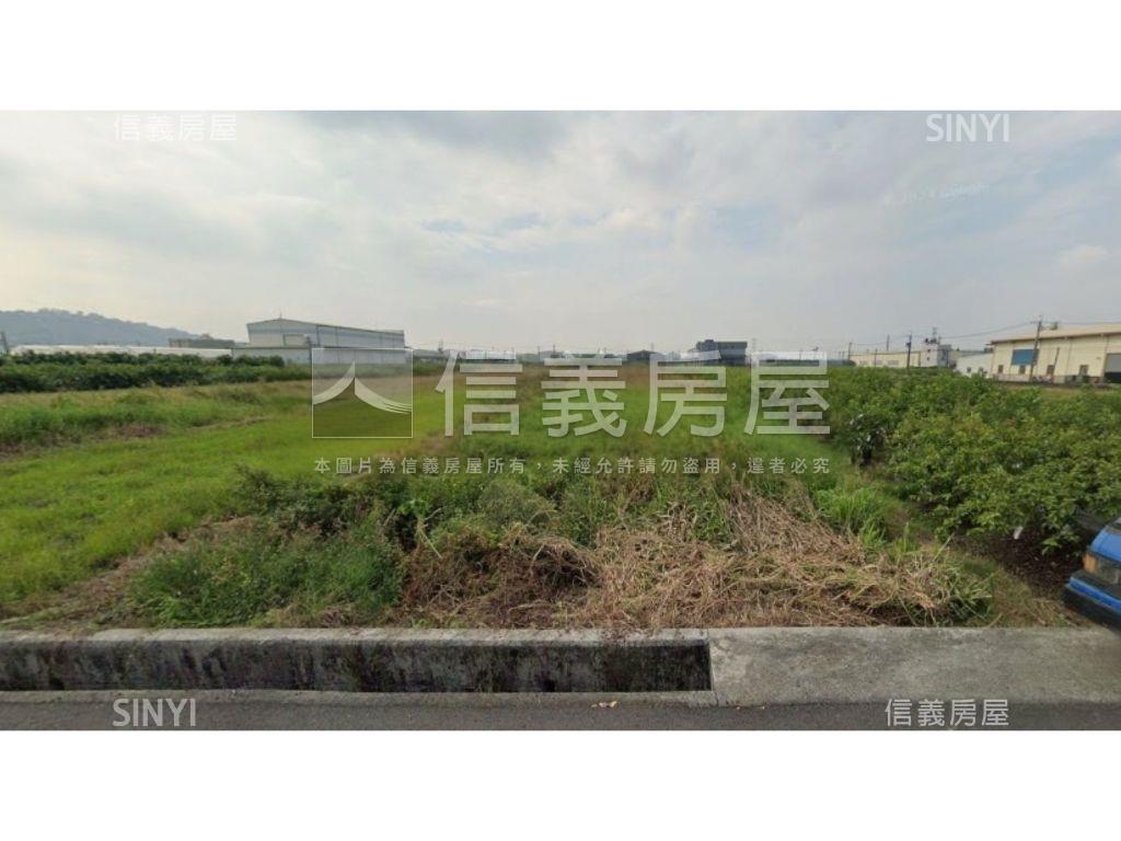 岡山嘉華方正農地房屋室內格局與周邊環境