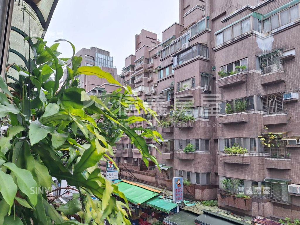 永泰金城Ｂ區三房坡平房屋室內格局與周邊環境