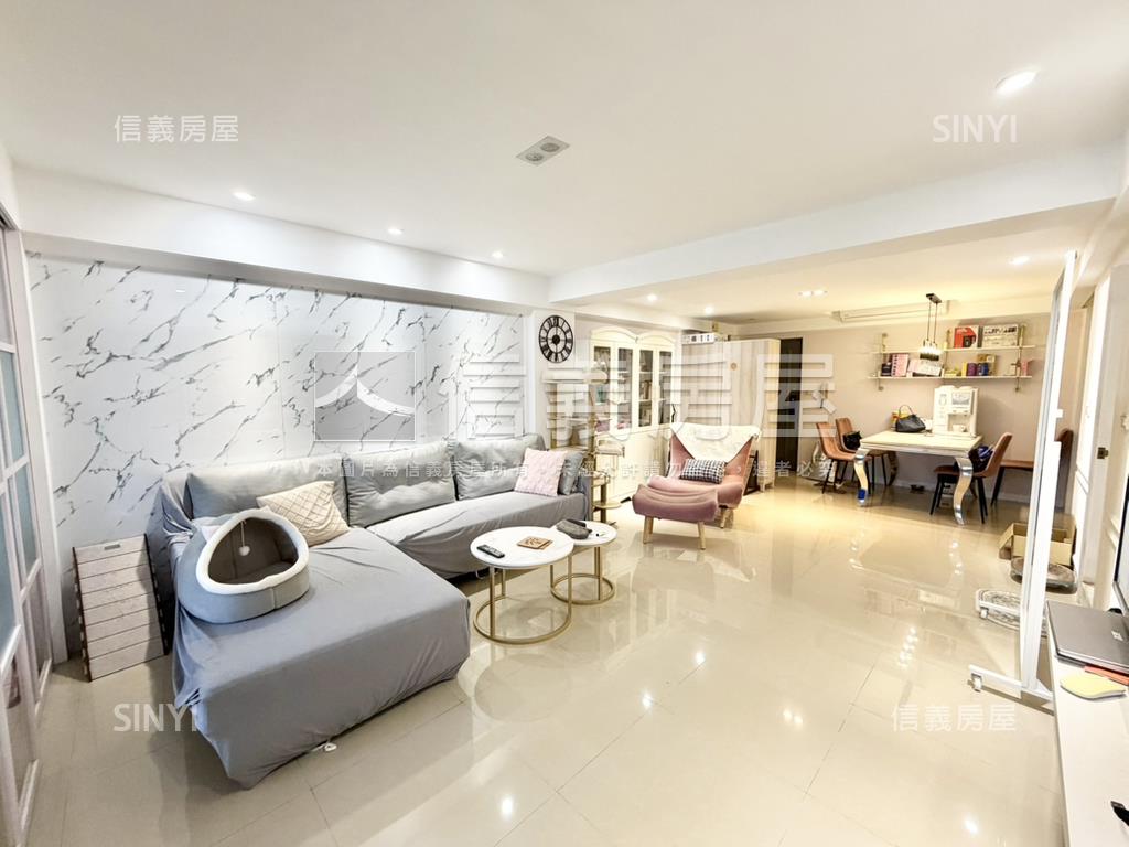 積穗美妝三房即可入住房屋室內格局與周邊環境