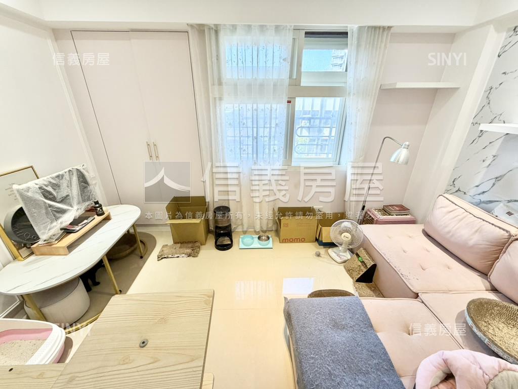 積穗美妝三房即可入住房屋室內格局與周邊環境