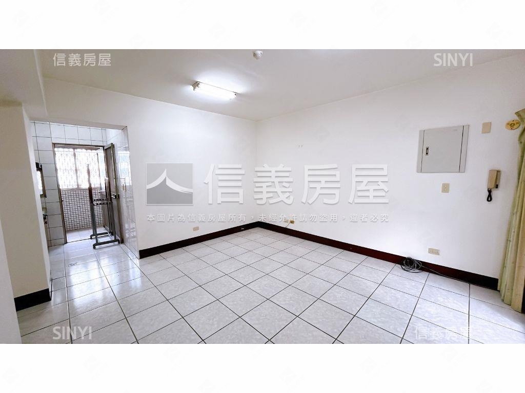 近東興國小電梯兩房車位房屋室內格局與周邊環境