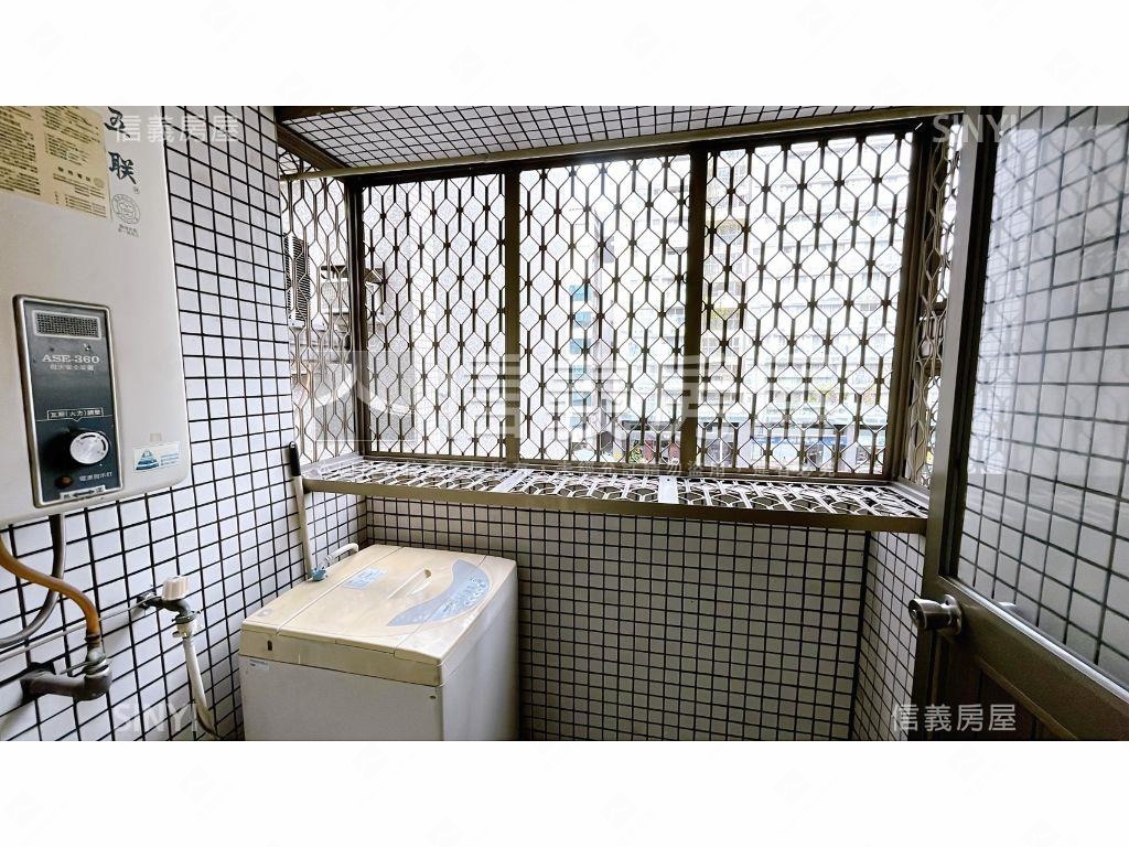 近東興國小電梯兩房車位房屋室內格局與周邊環境