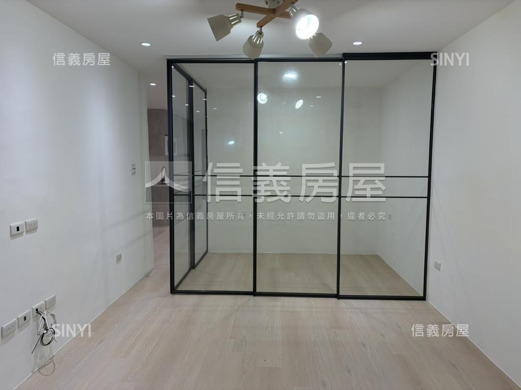 近徐匯捷運公寓二樓房屋室內格局與周邊環境
