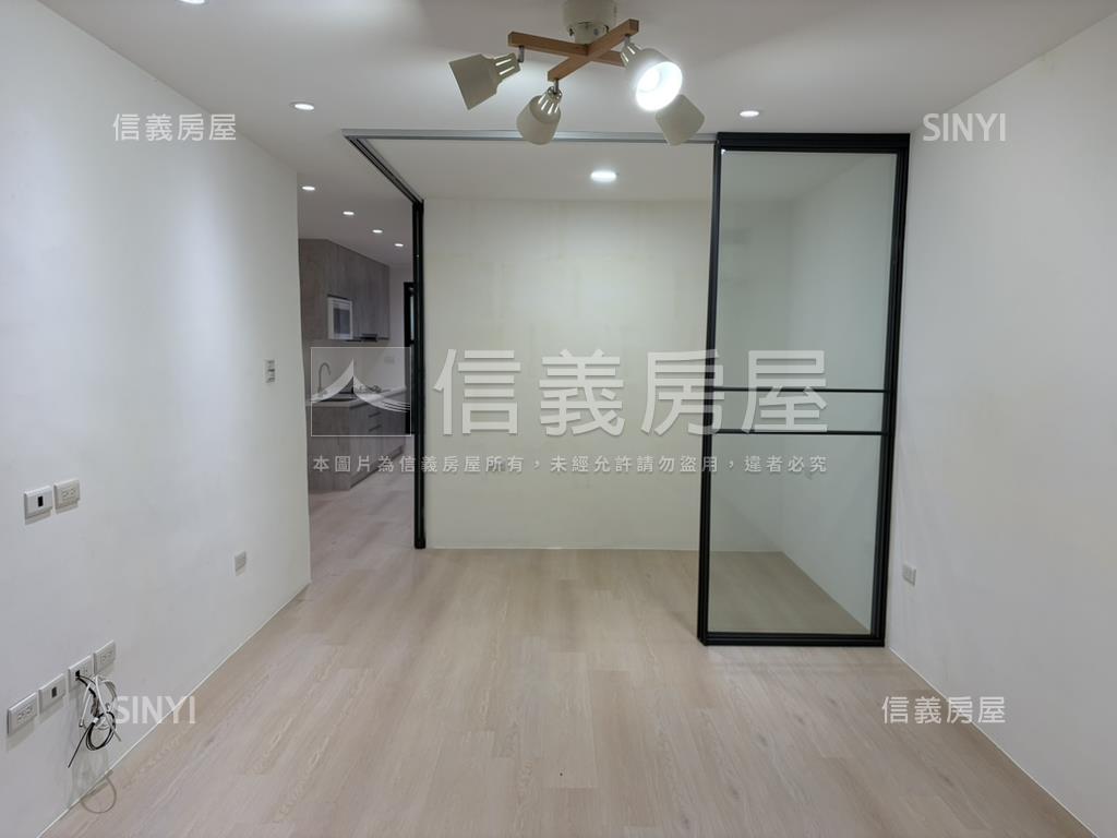 近徐匯捷運公寓二樓房屋室內格局與周邊環境