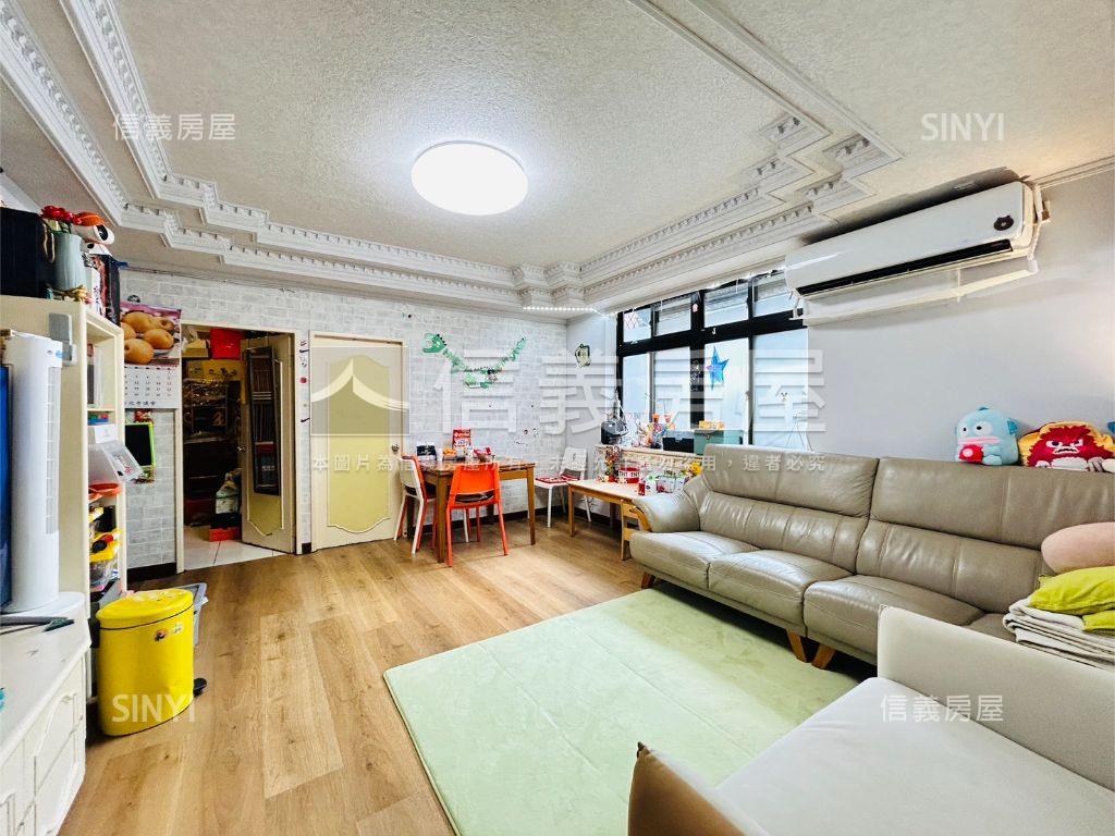 三重捷運站四樓空間大房屋室內格局與周邊環境