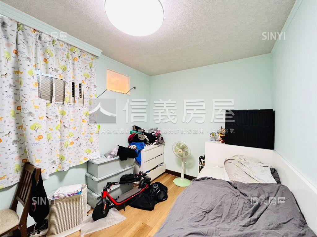 三重捷運站四樓空間大房屋室內格局與周邊環境