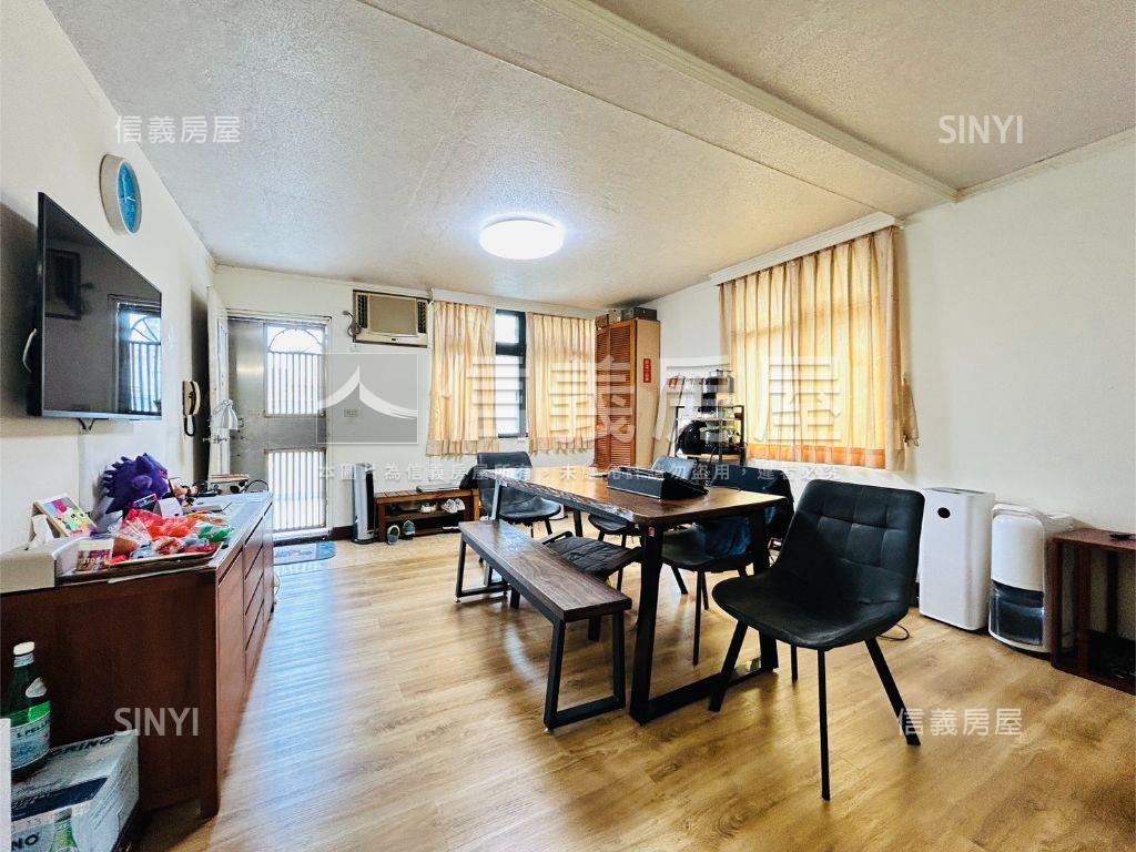 三重捷運站四樓空間大房屋室內格局與周邊環境