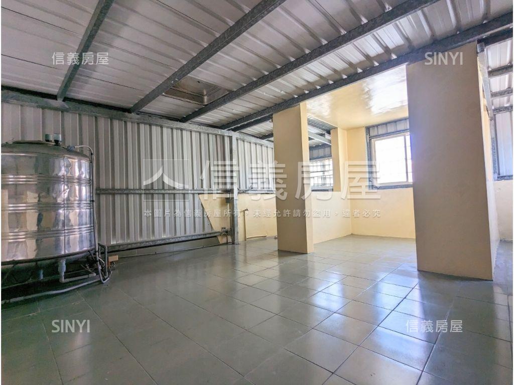 仁武低總價坡平透天房屋室內格局與周邊環境