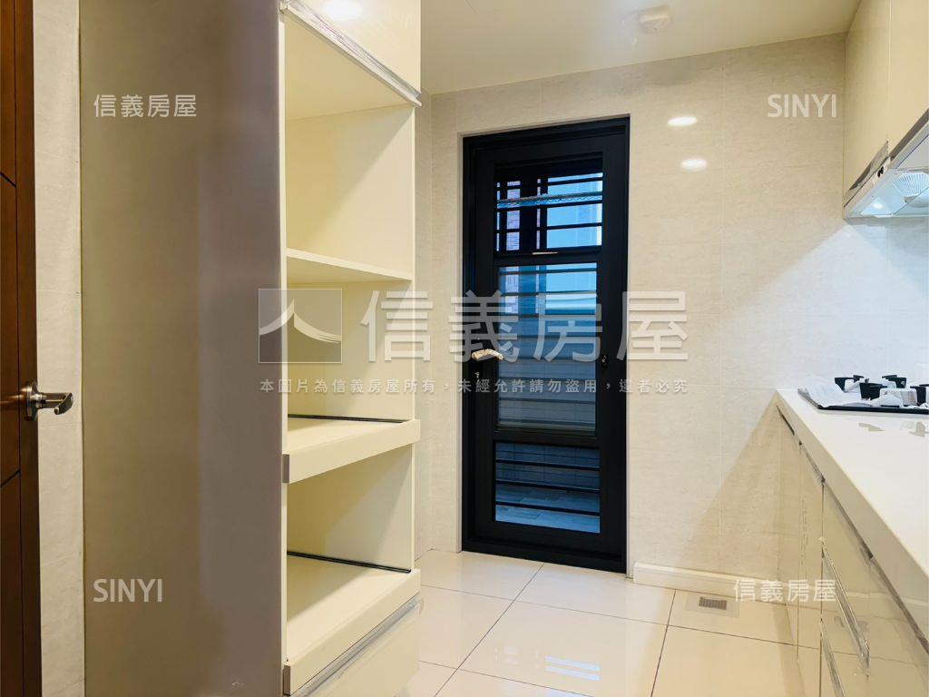 【樹德雅築】四房車位房屋室內格局與周邊環境