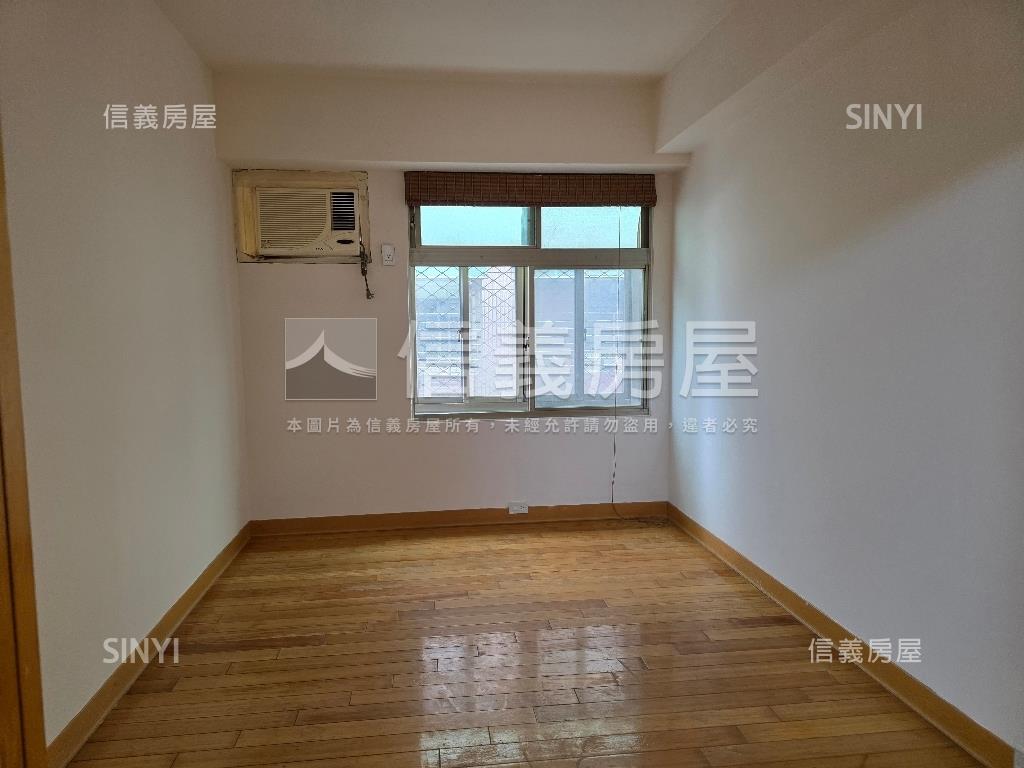 大喜喜事２房坡平車位房屋室內格局與周邊環境