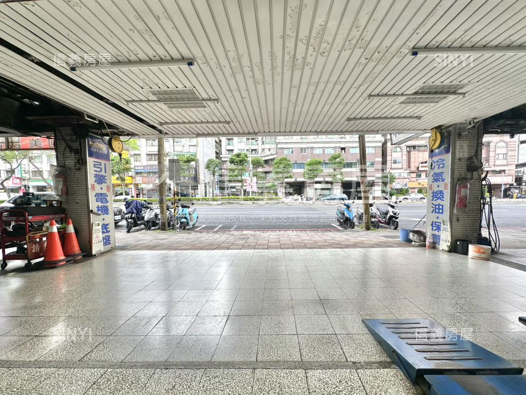 大坪林☆旺金寬店面房屋室內格局與周邊環境