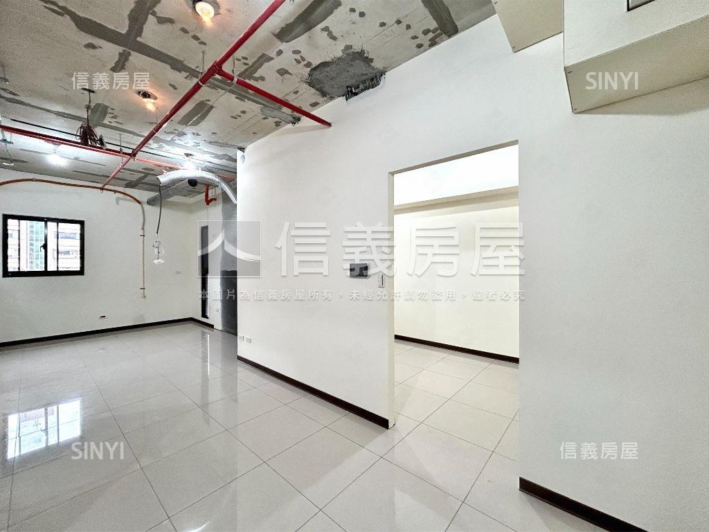 詠和心高樓兩房車位房屋室內格局與周邊環境