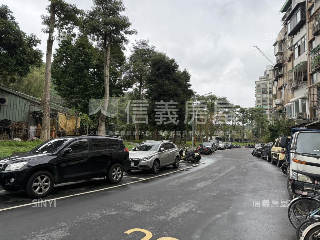 麟光小日子．漫居貳樓房屋室內格局與周邊環境