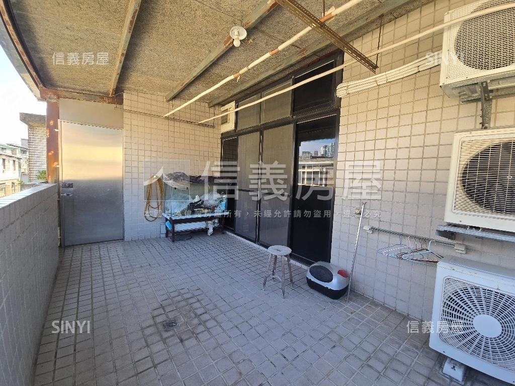 水源路專任雙併邊間房屋室內格局與周邊環境