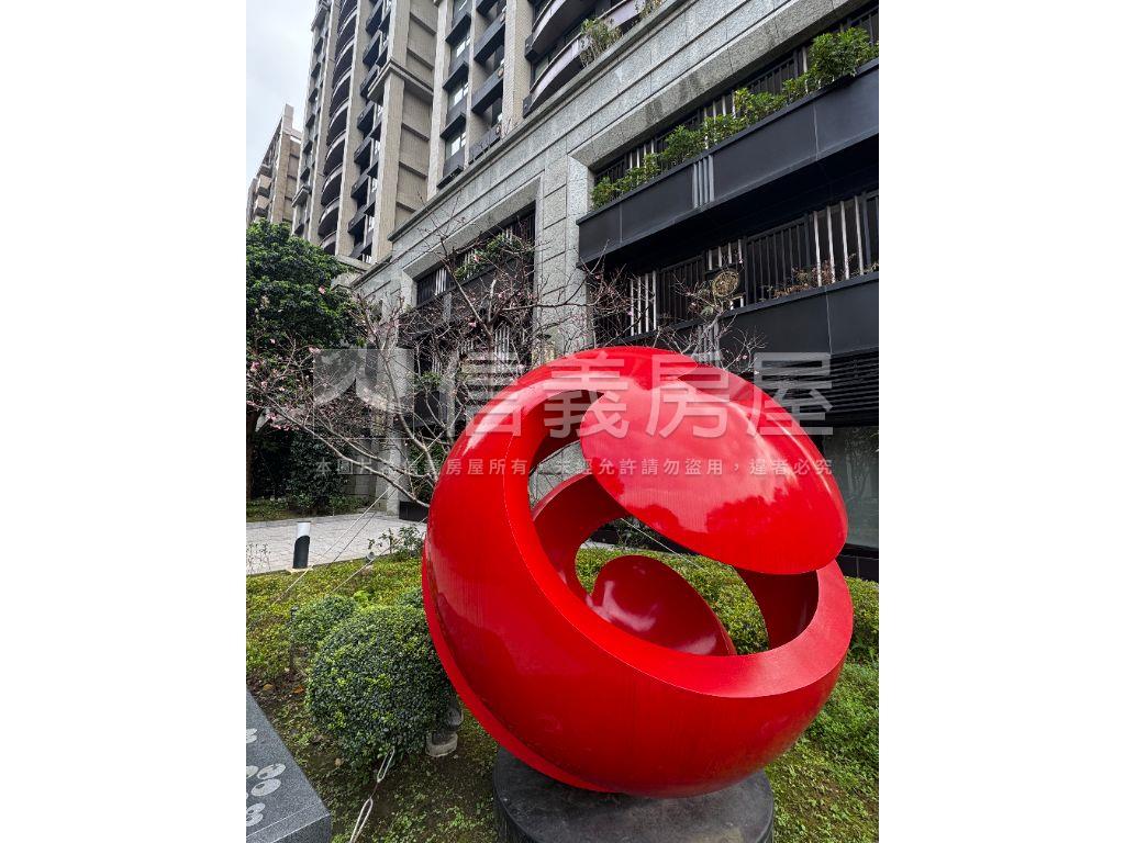 左岸ＣＡＳＡ黃金店面房屋室內格局與周邊環境