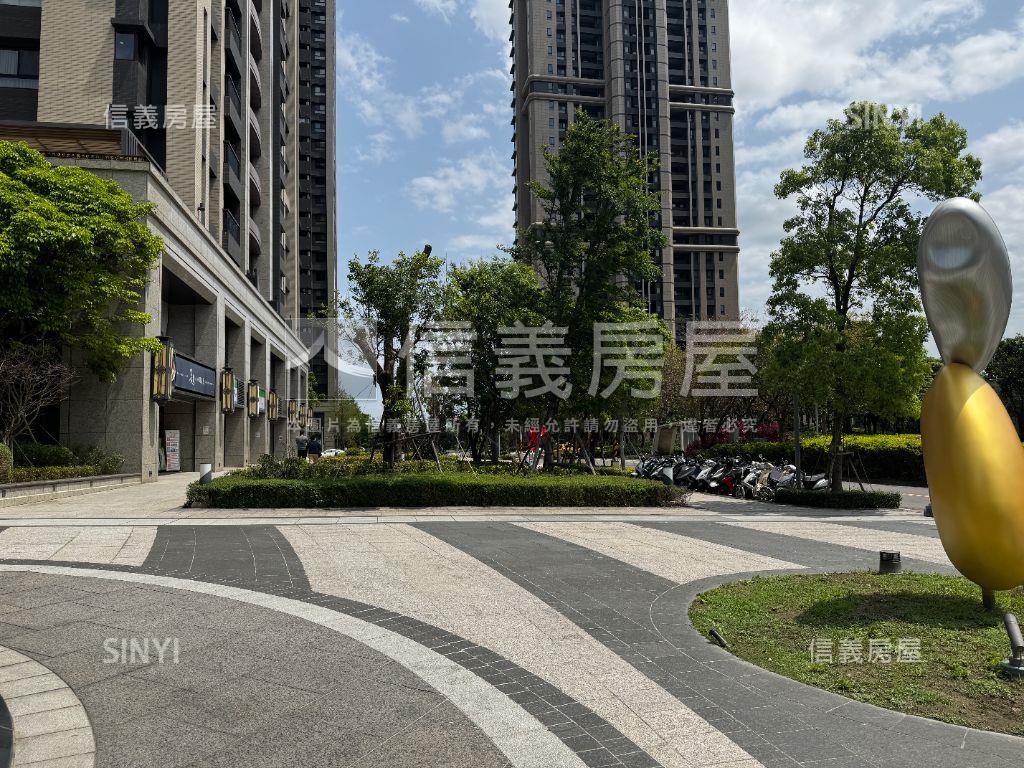 左岸ＣＡＳＡ黃金店面房屋室內格局與周邊環境