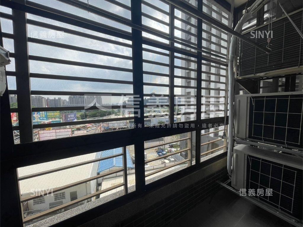 軍功商圈明亮大三房房屋室內格局與周邊環境