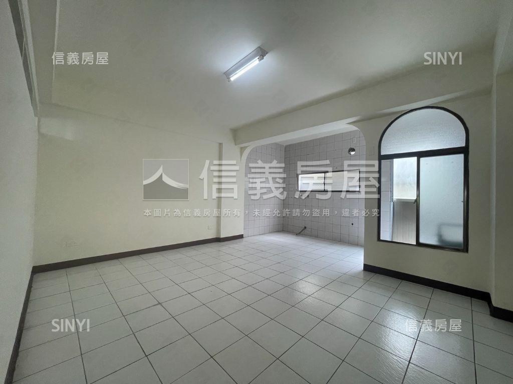 裕農路透天稀有釋出房屋室內格局與周邊環境