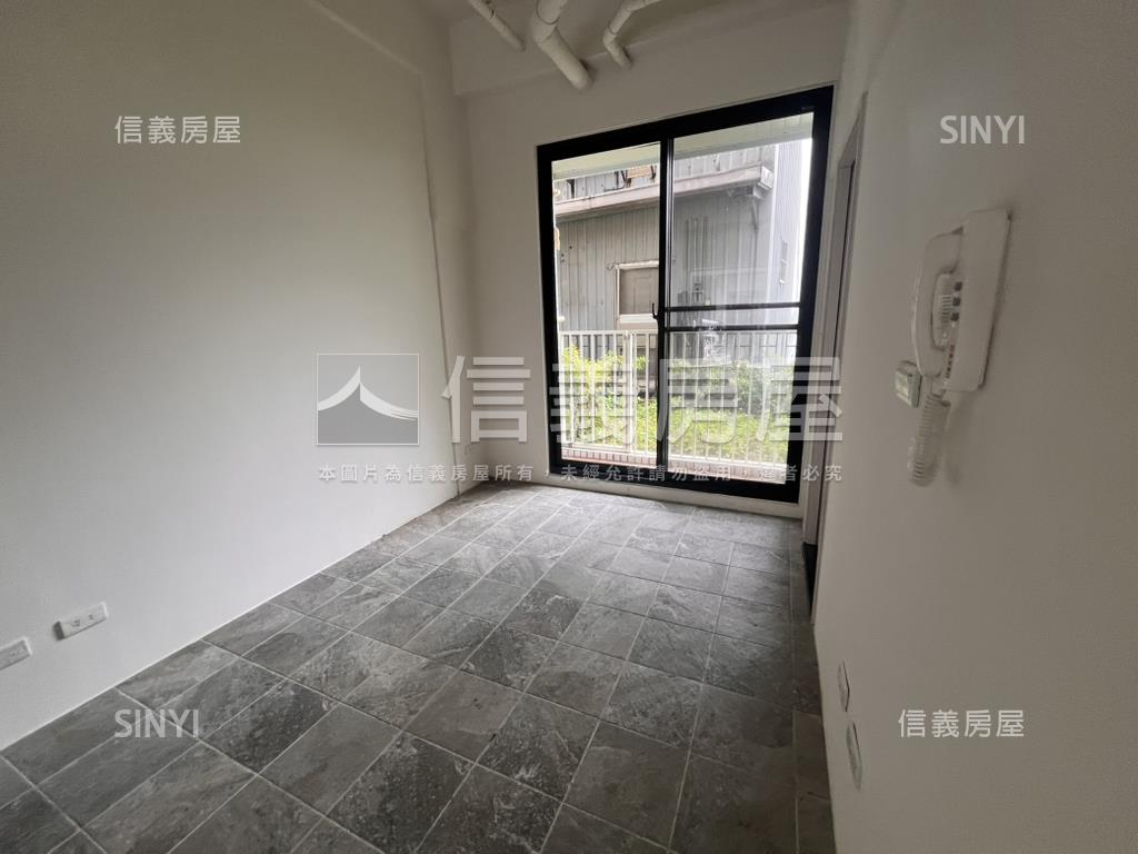八里蒔光墅新穎電梯透天房屋室內格局與周邊環境