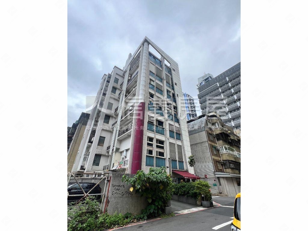 ［售車位］ＢＲ５黃金地段房屋室內格局與周邊環境