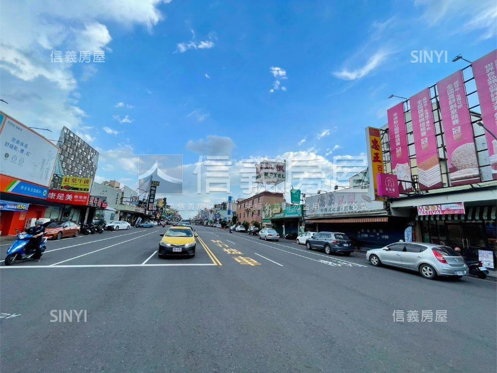 車站商圈臨路顯眼店面房屋室內格局與周邊環境