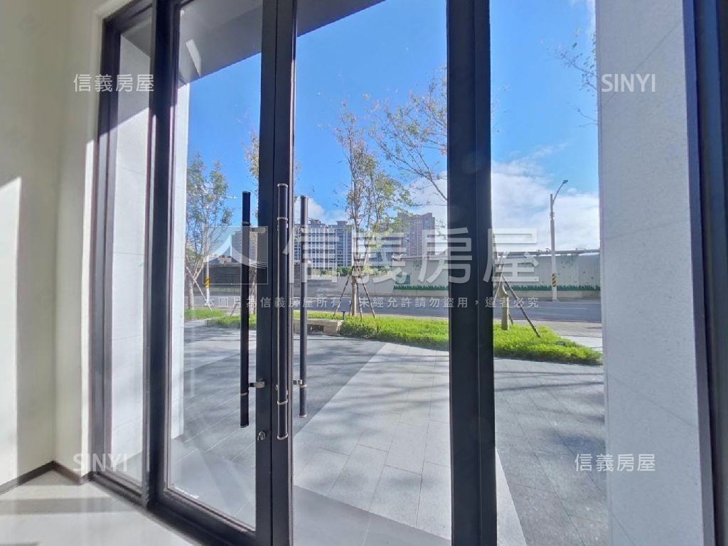 福鄉心匯店面Ｓ５－２８９房屋室內格局與周邊環境