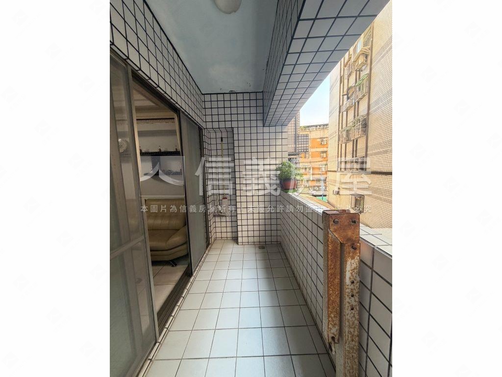 富貴雙星標準大三房房屋室內格局與周邊環境