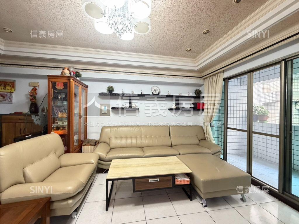 富貴雙星標準大三房房屋室內格局與周邊環境