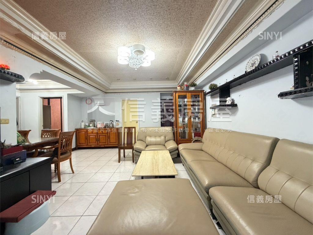 富貴雙星標準大三房房屋室內格局與周邊環境