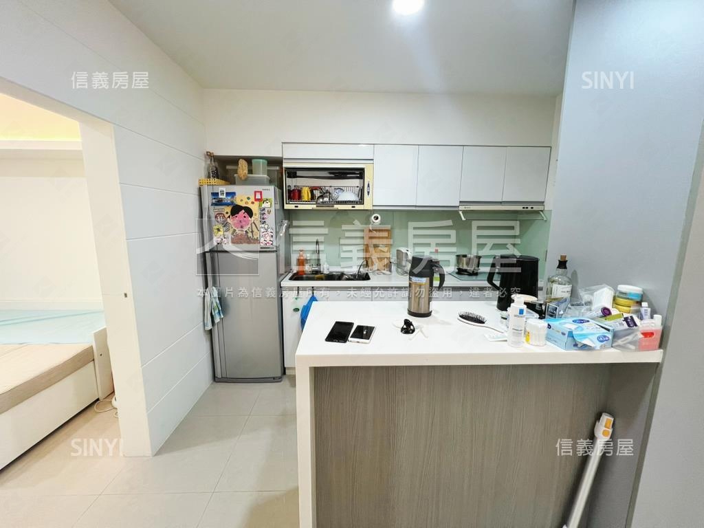 綠景美妝黃金２樓房屋室內格局與周邊環境