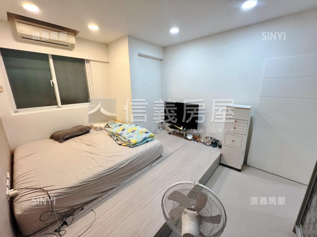 綠景美妝黃金２樓房屋室內格局與周邊環境