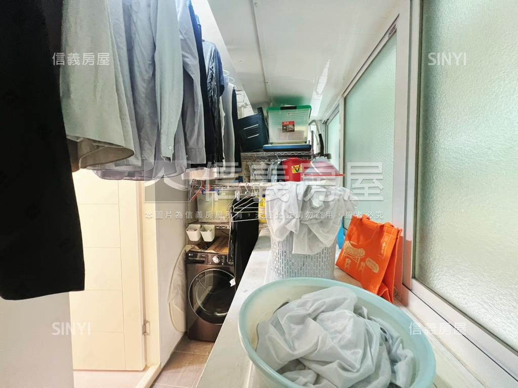 綠景美妝黃金２樓房屋室內格局與周邊環境