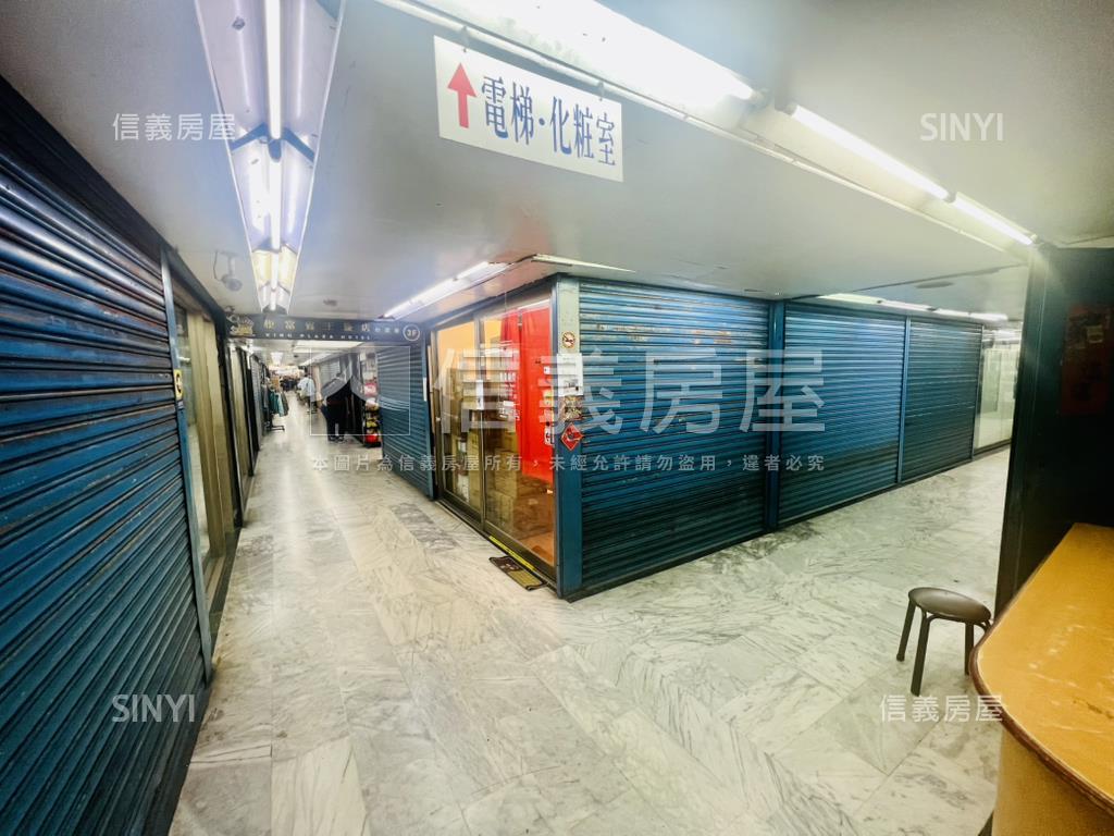 南京西賓王商場收租至尊寶房屋室內格局與周邊環境