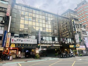 南京西賓王商場收租至尊寶