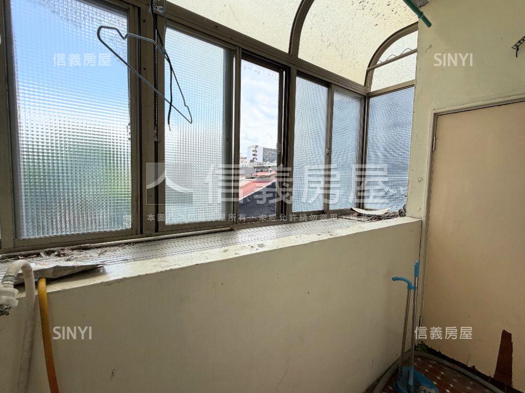 稀有邊間三面採光好寓房屋室內格局與周邊環境