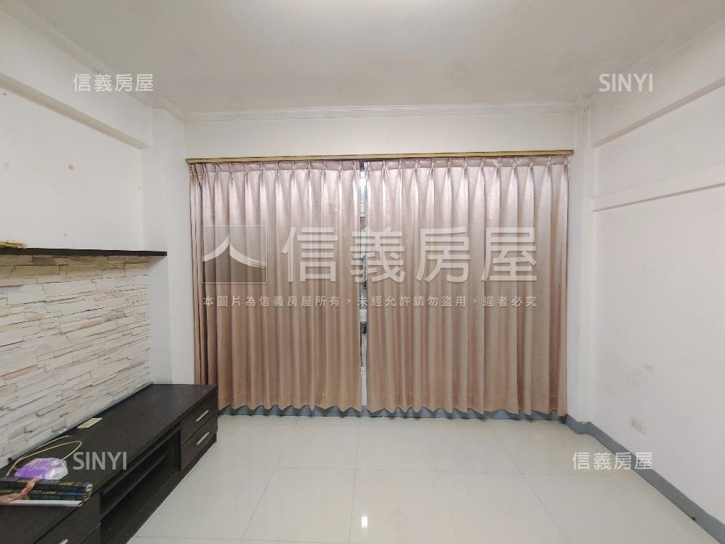 鳳翔社區型採光美車墅房屋室內格局與周邊環境