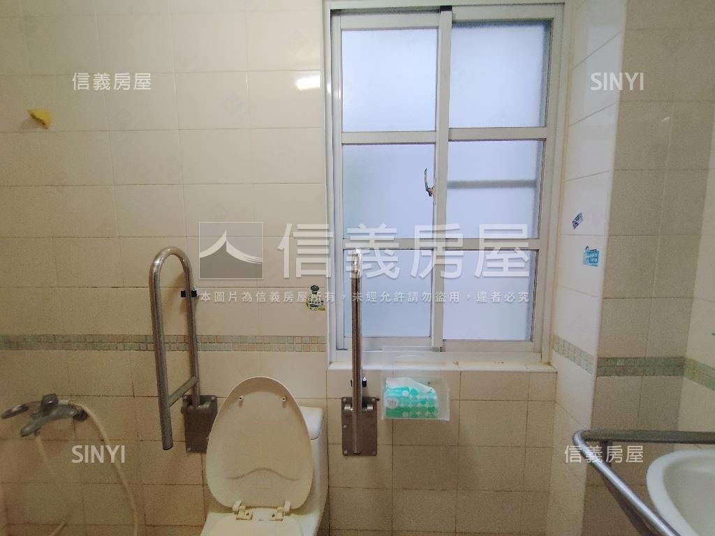 鳳翔社區型採光美車墅房屋室內格局與周邊環境