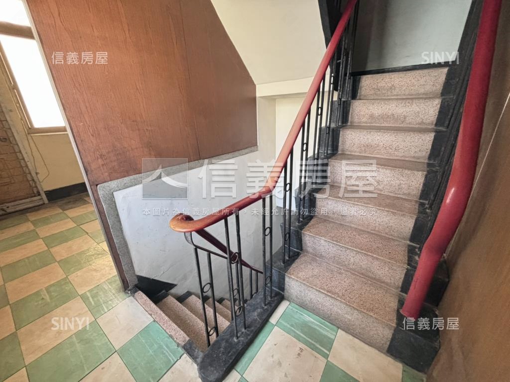 文化中心信守街邊間美透房屋室內格局與周邊環境