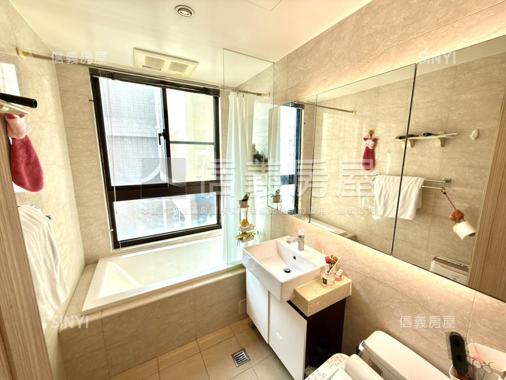 典藏藝樹稀有高樓美景房屋室內格局與周邊環境