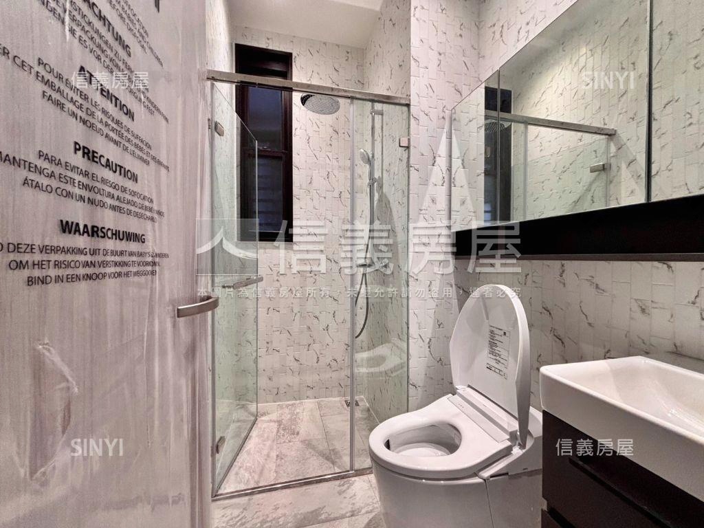 近新光遠百三房平車房屋室內格局與周邊環境