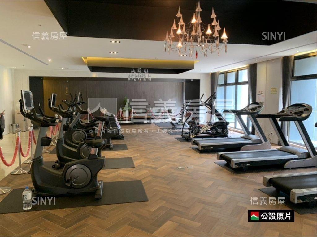 鋼骨高樓邊間四房坡平房屋室內格局與周邊環境