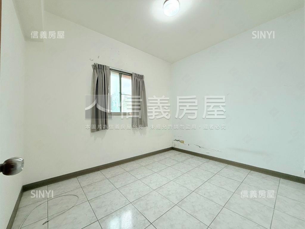 比佛利四房大空間房屋室內格局與周邊環境