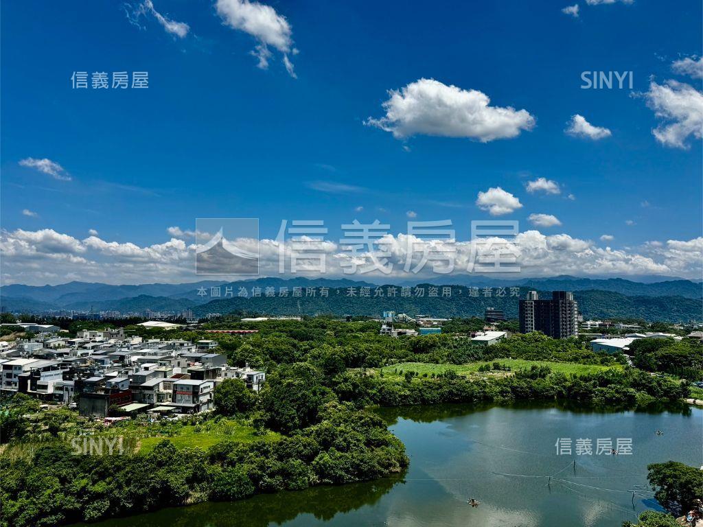 近交流道高樓層美２房車位房屋室內格局與周邊環境