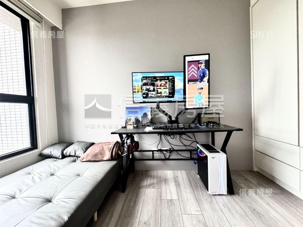 近交流道高樓層美２房車位房屋室內格局與周邊環境