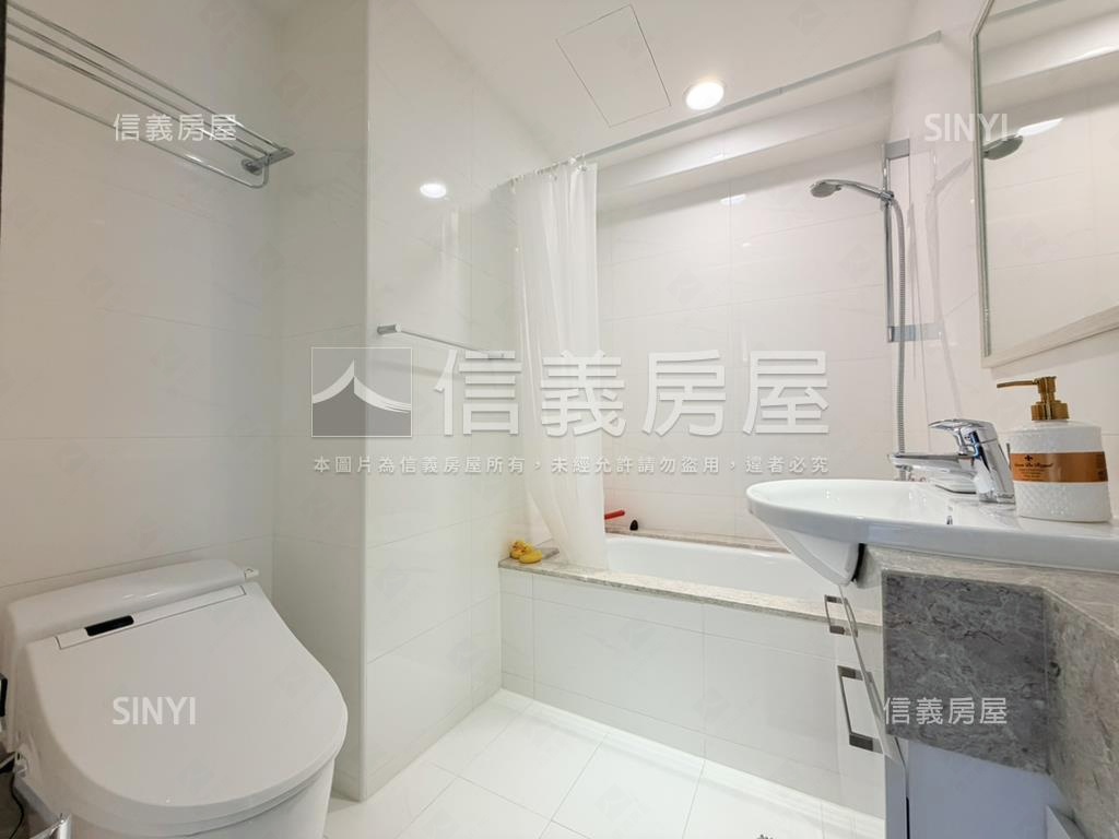 【專任】奧林匹克高樓美景房屋室內格局與周邊環境