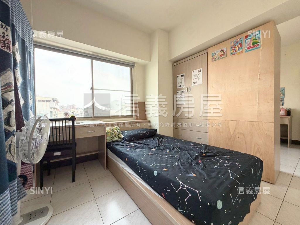 東區文化中心四房車位房屋室內格局與周邊環境