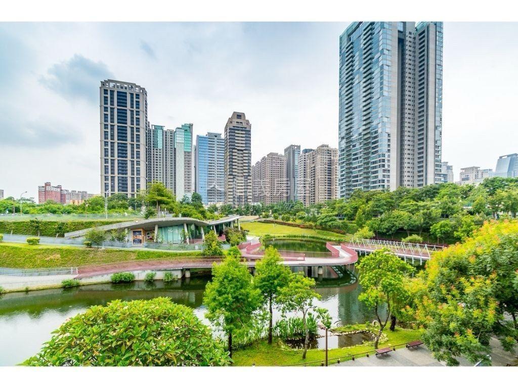 仰星殿兩房平車全新未住房屋室內格局與周邊環境