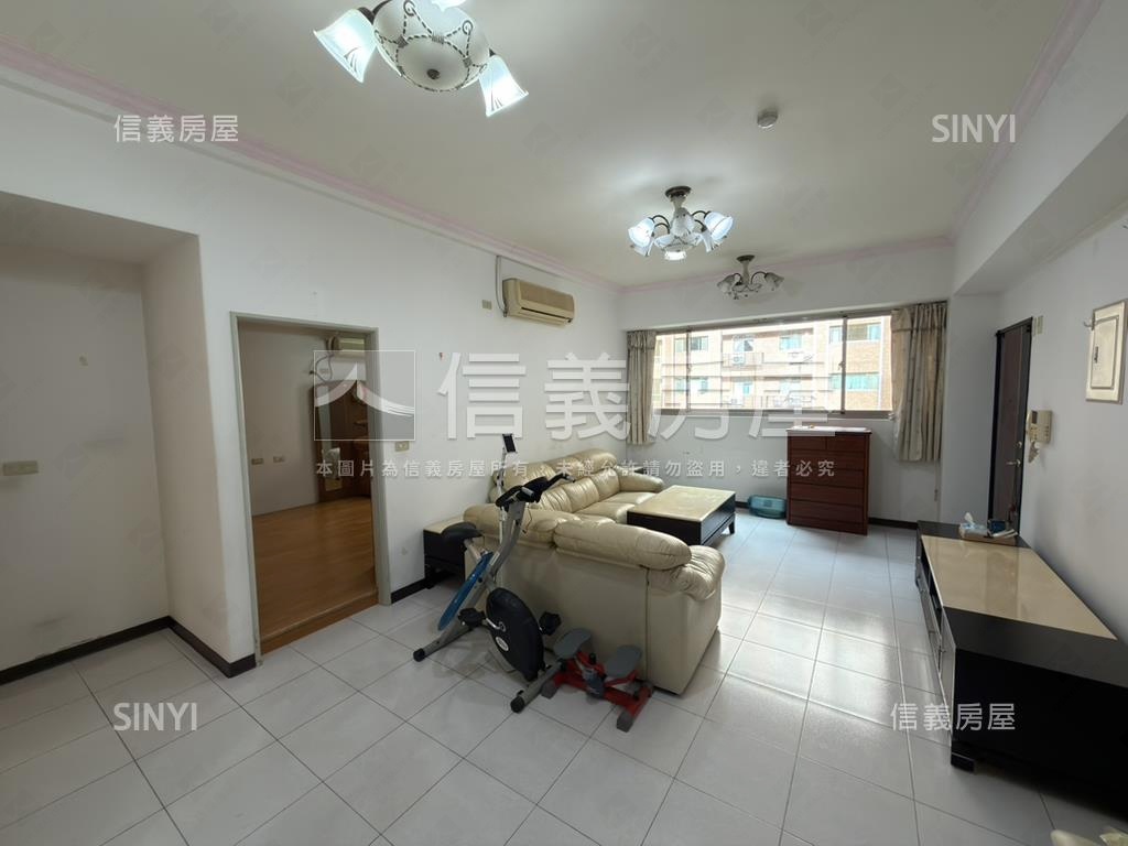 近捷運三民高中理想國三房房屋室內格局與周邊環境