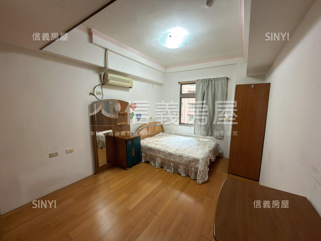 近捷運三民高中理想國三房房屋室內格局與周邊環境