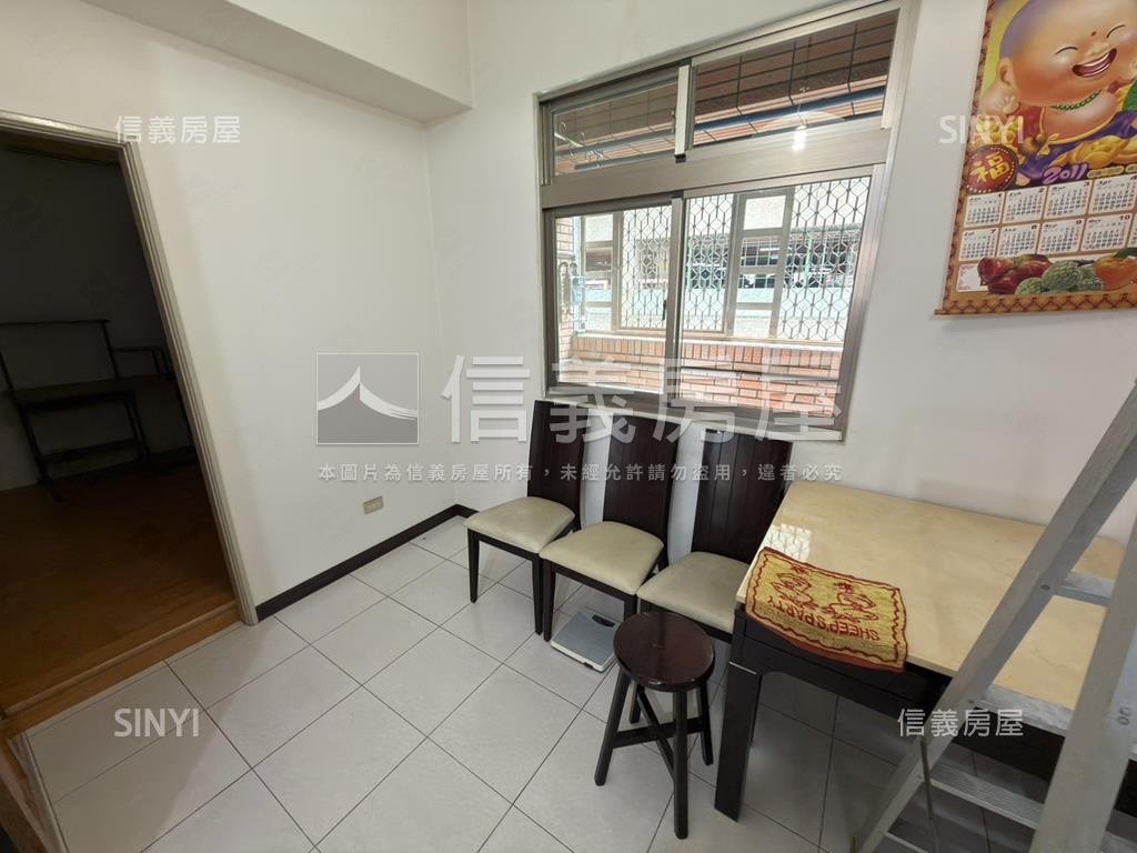 近捷運三民高中理想國三房房屋室內格局與周邊環境